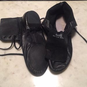 CAPEZIO gold series hi-top jazz shoe